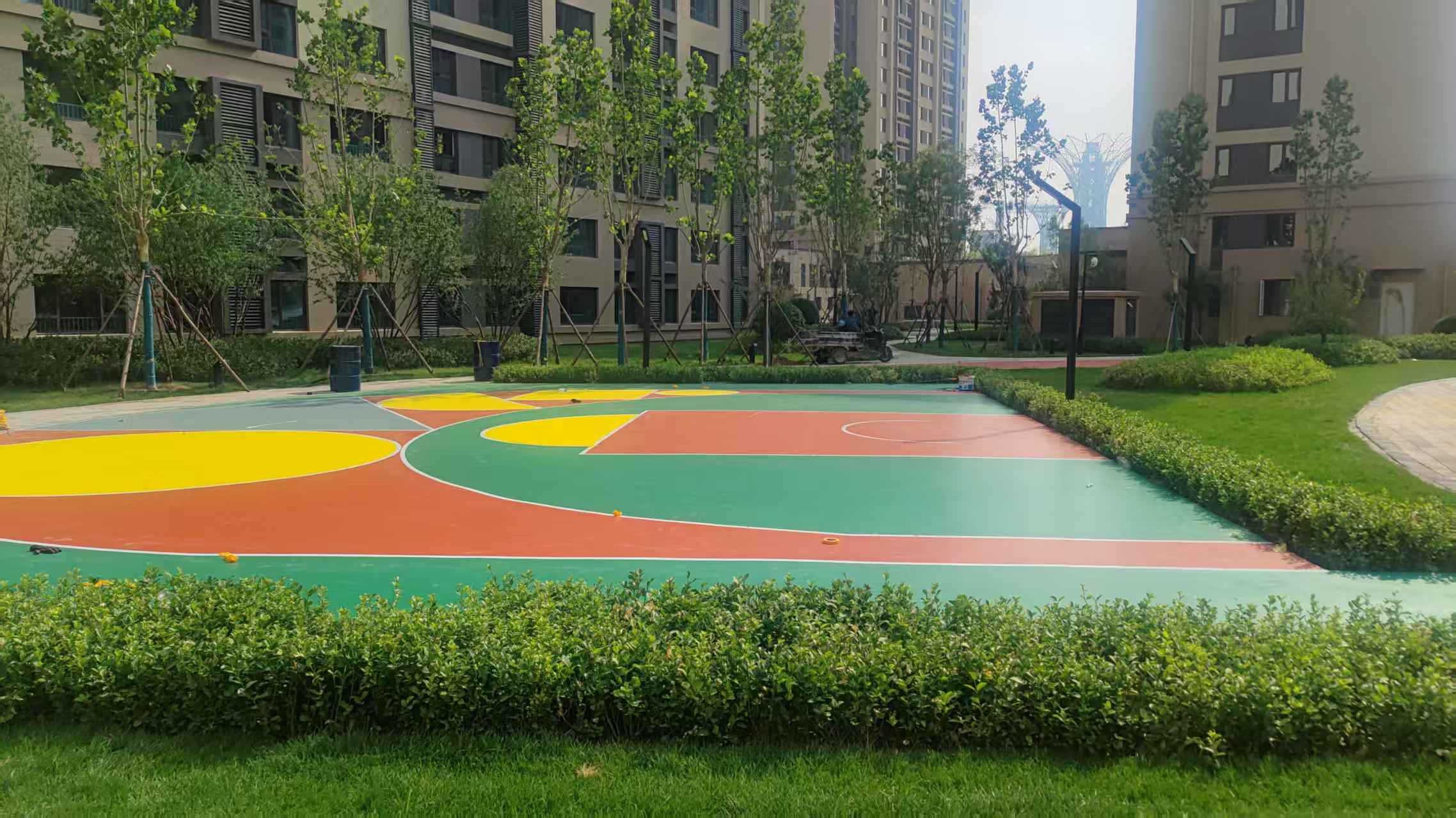 鹤岗市橡胶跑道塑胶地面 - 一站式服务